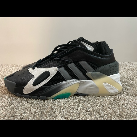 Adidas Streetball - Picture 3 of 10